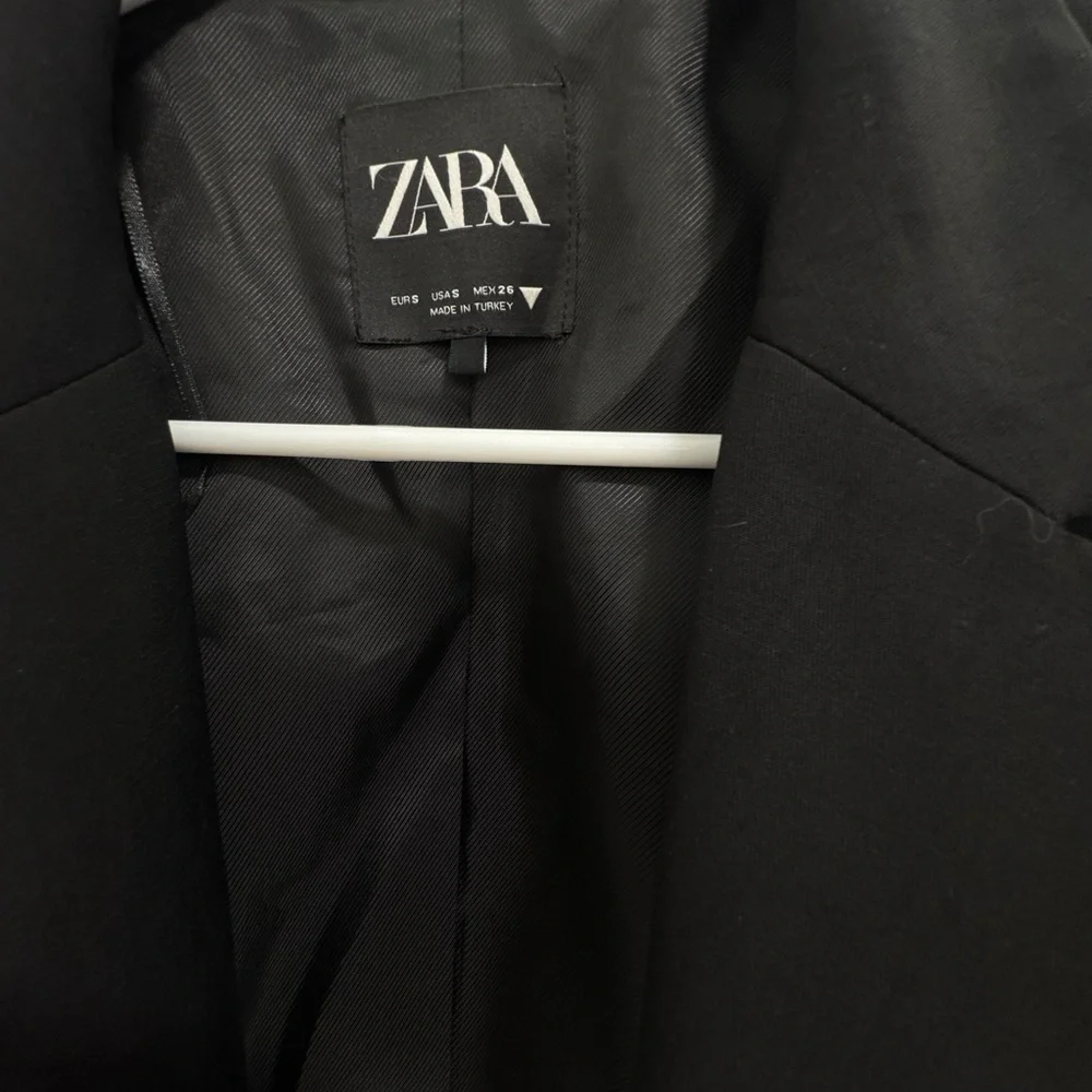 Zara Black Cropped Blazer Tailored Formal Jacket - Picture 2 of 4
